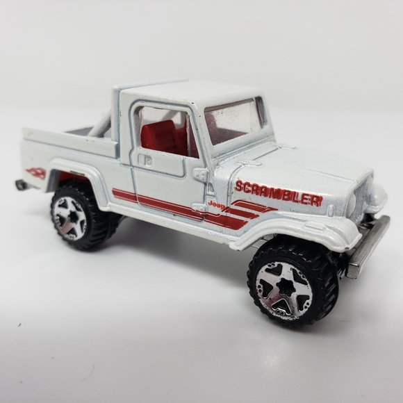 Matchbox Chrysler Jeep 2008 Scrambler CG8 Diecast - Picture 14 of 16